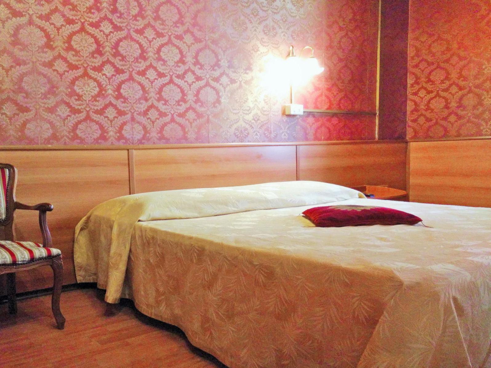 Hotel Cristina Rom Eksteriør billede